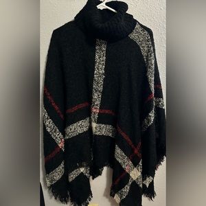 Women’s sweater/poncho